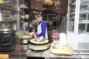 Bars and shops in the Marais (30)