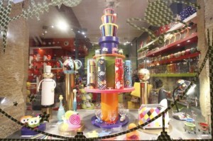 Shops in the Marais (4)