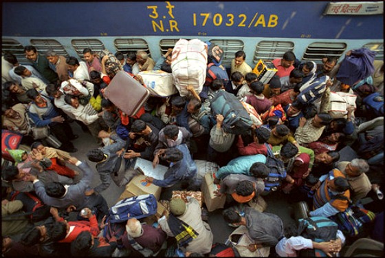 Photo of New Delhi Train Station by Zwetkoff India